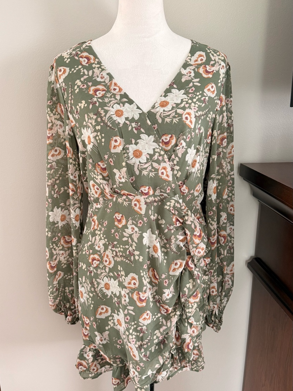 Love Riche Green Floral Wrap Style Ruffled Mini Dress, Medium